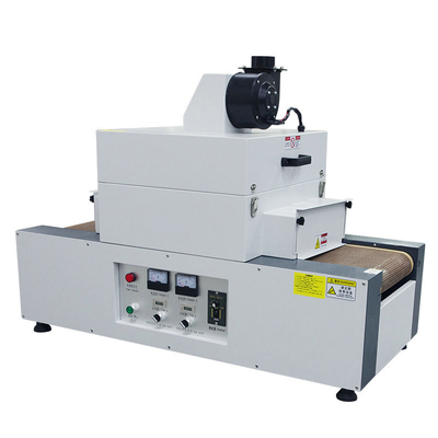 기계 드라이어 300MM 벨트를 치료하는 작은 데스크톱 2KW UV는 휴대폰 건에 사용했습니다